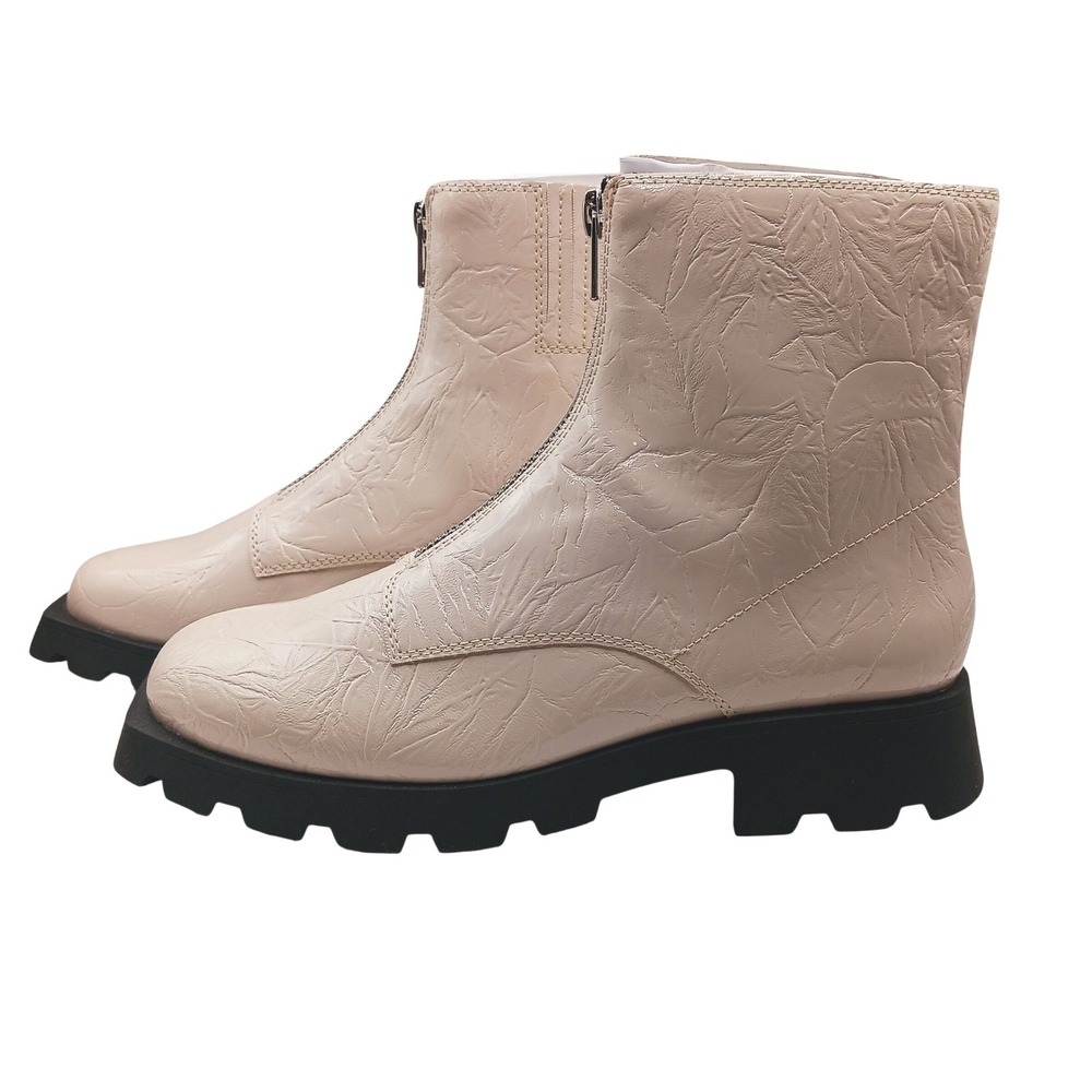 NIB Katy‎ Perry The Daarling Combat Boot 6 Chalk Patent Crinkle Front Zip Lug